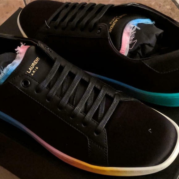 Saint Laurent Ombre Low-Top Leather Sneakers - Picture 1 of 6